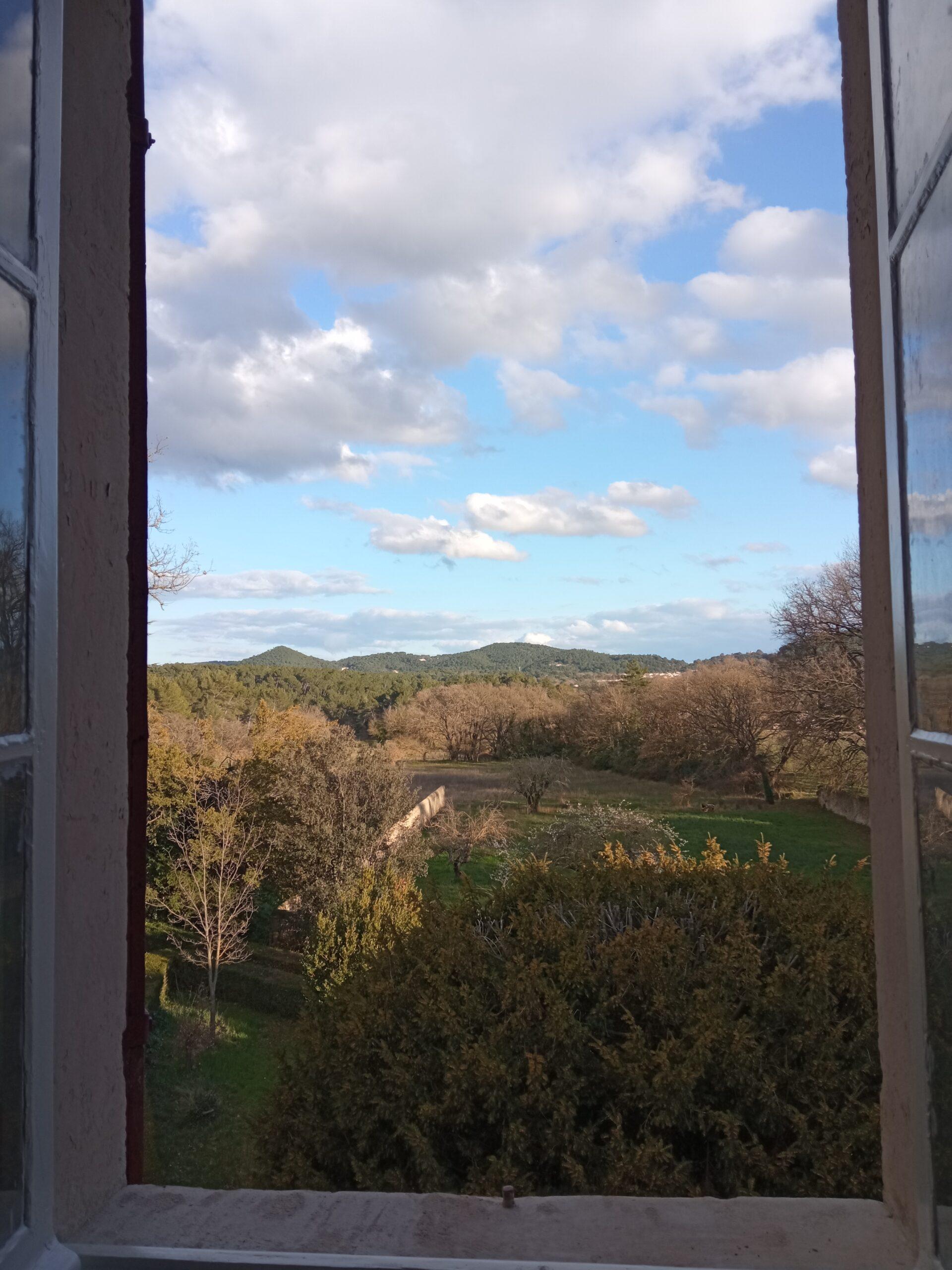 Vue de la chambre 5 du Domaine de Ribbe