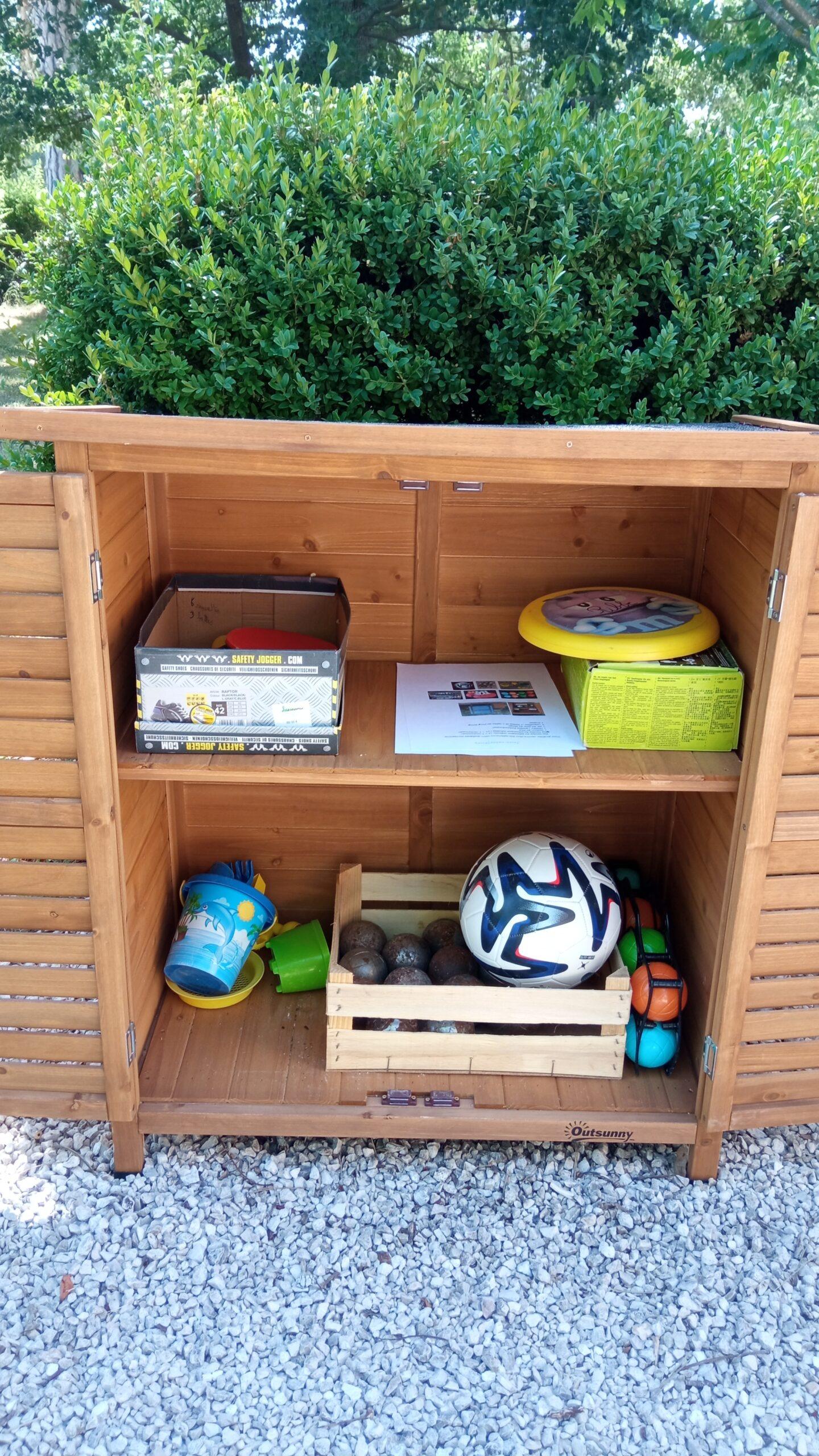 Armoire jeux extérieur